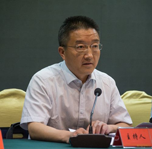 1495091138930992.jpg 市委统战部副部长,市工商联党组书记、常务副主席刘义主持会议_副本.jpg